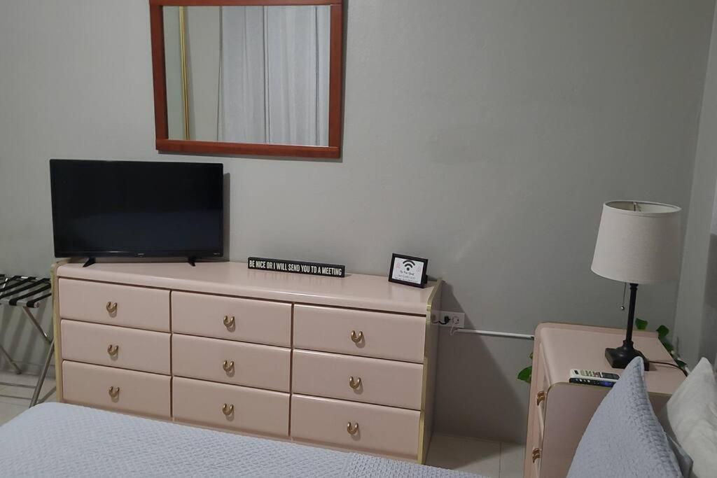 Coamo Beautiful House, Ac, 10Min Coamo Hot Springs Apartment Bagian luar foto
