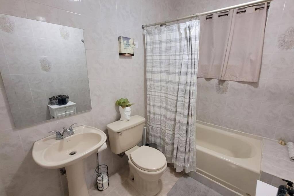 Coamo Beautiful House, Ac, 10Min Coamo Hot Springs Apartment Bagian luar foto